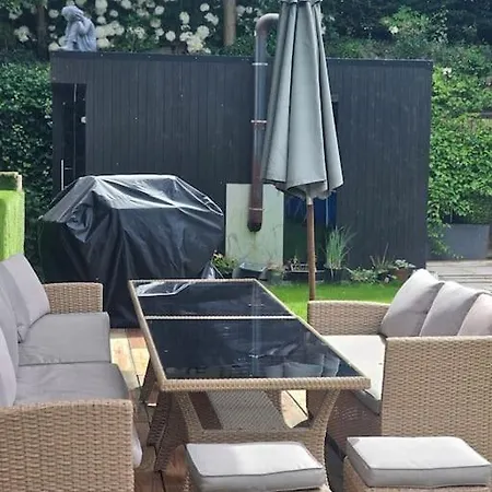Gemutliche Mit Sauna Apartmán *